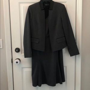 👗NWOT Jones New York dress, jacket and belt size 8